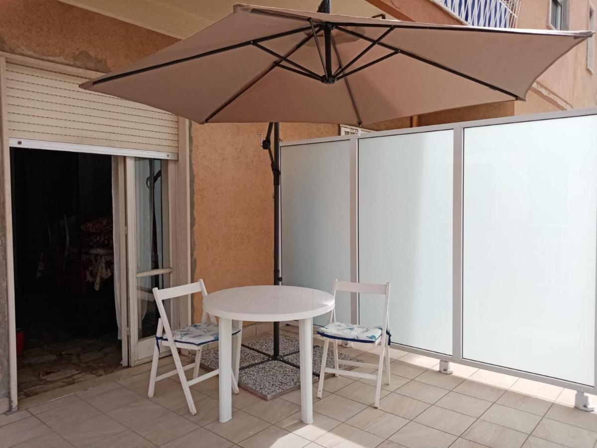 Casa Vacanza! A 50M Dal Mare! Бордігера Екстер'єр фото
