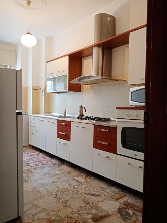Casa Vacanza! A 50M Dal Mare! Бордігера Екстер'єр фото